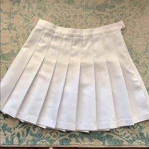 White pleated skirt